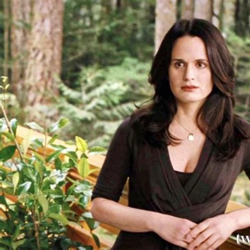Esme Cullen AI character