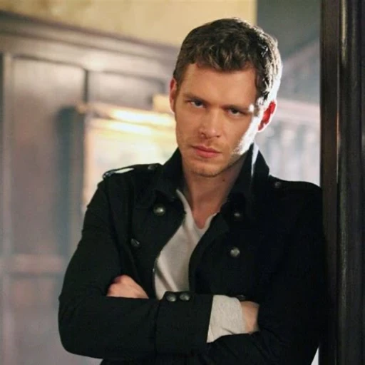 Niklaus "Klaus" Mikaelson AI character